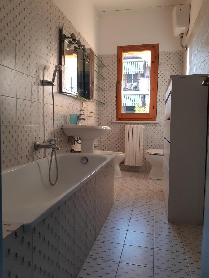 Sirolo, Via Buenos Aires, Quadrilocale Con 2 Bagni, Giardino Apartament Zewnętrze zdjęcie